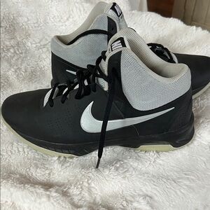 Nike Black and Gray Mid-Top Basketball Shoes